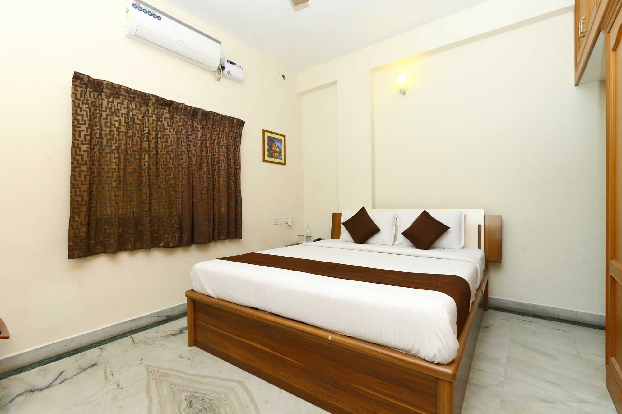 Oyo 2559 Apartment Rich Residency Chennai Exterior photo