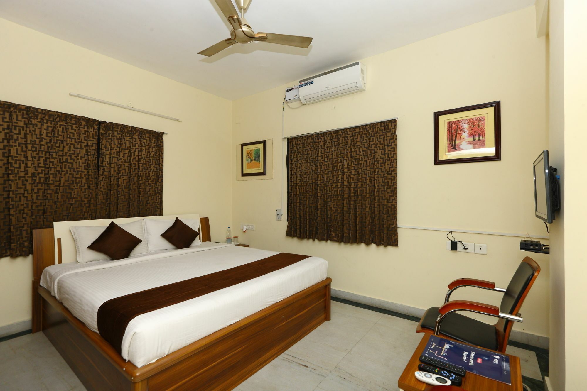 Oyo 2559 Apartment Rich Residency Chennai Exterior photo